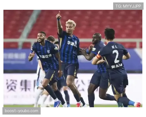 武汉三镇核心外援伤愈复出球队备战冲刺阶段迎来关键利好 武汉三镇核心外援伤愈复出球队备战冲刺阶段迎来关键利好